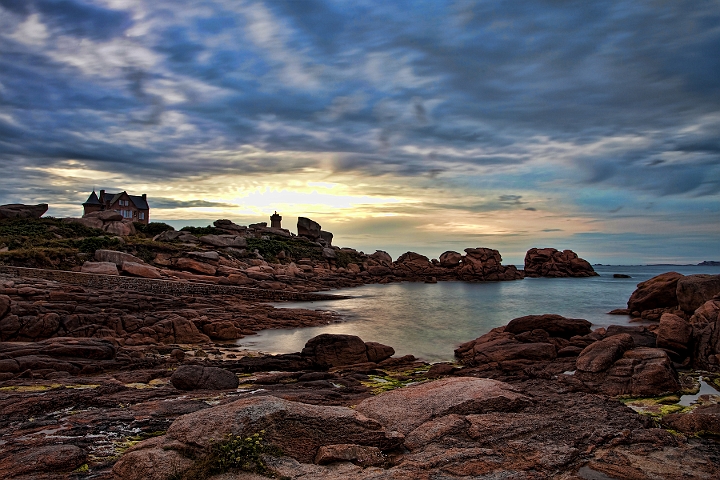 IMG_0949.jpg - Ploumanac'h le soir au coucher, je suis resté jusqu'à la nuit noire.