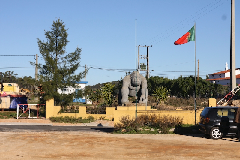 IMG_8410.jpg - de l'autre coté de la rue ( Evolution future ?? )