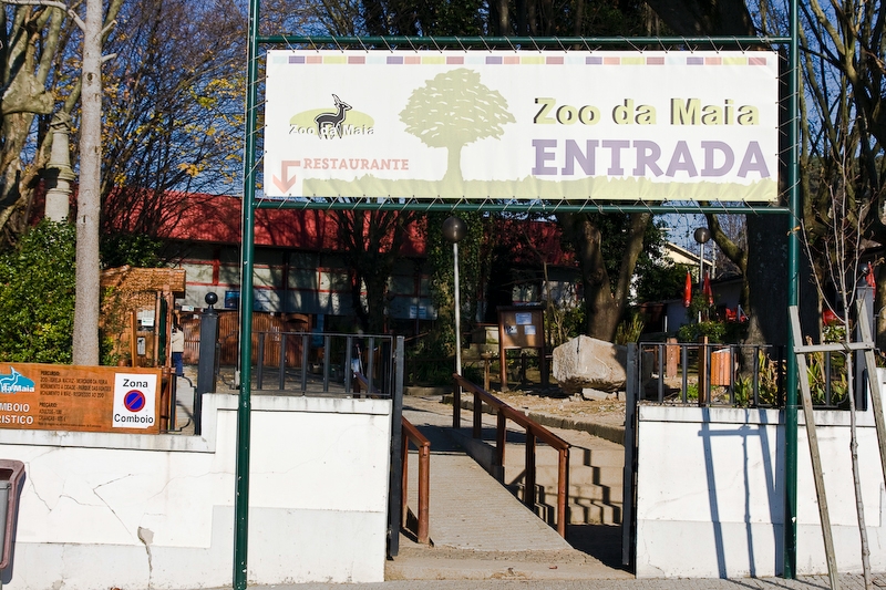 IMG_4132.jpg - l'entrée du parc