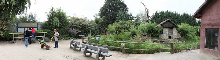 ilelemurvarientree.jpg - Panoramique de l'Ile des lemur vari